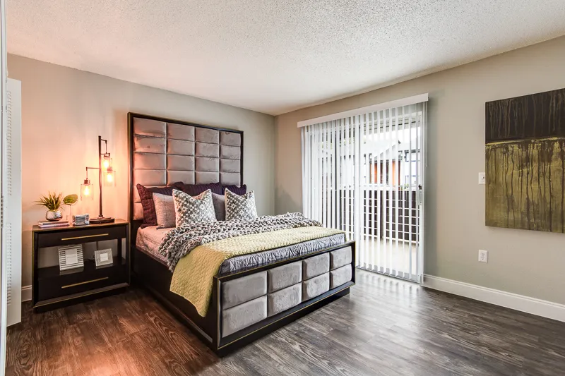 Beverly at Lakeside — Bedroom